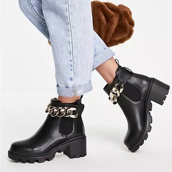 Steve Madden Shoes New Steve Madden Amulet C Chain Detail Mid Heel